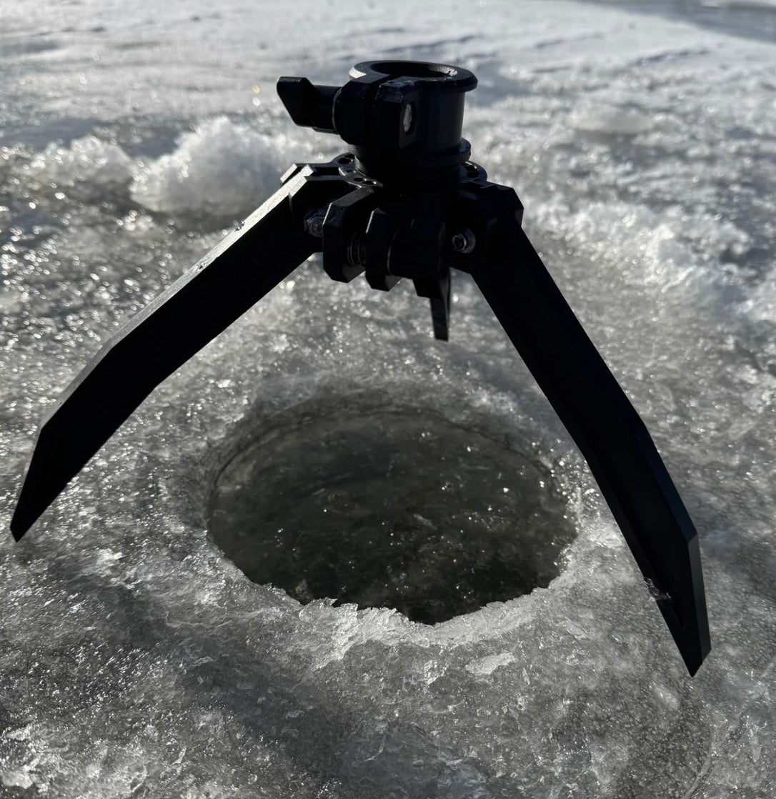 Summit injection molded ice mount tripod
