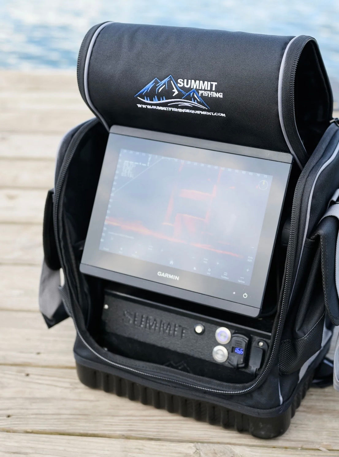 Summit shuttle bag