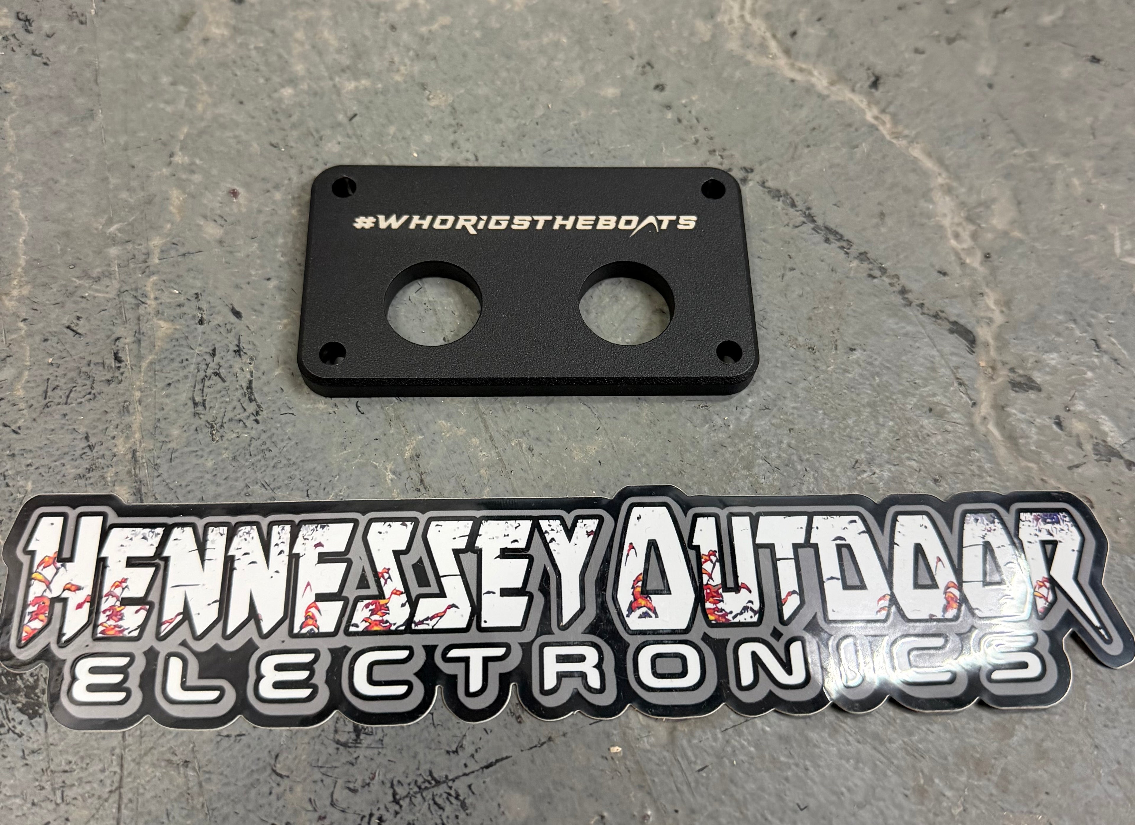 Hennessey power pole line block 2-holes